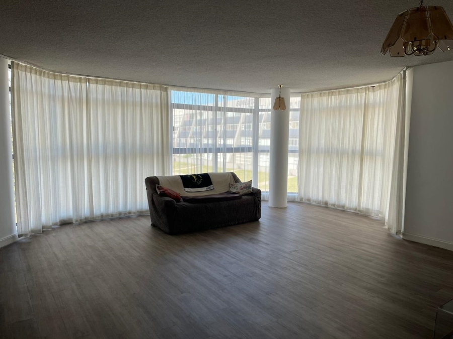 To Let 2 Bedroom Property for Rent in Humewood Eastern Cape